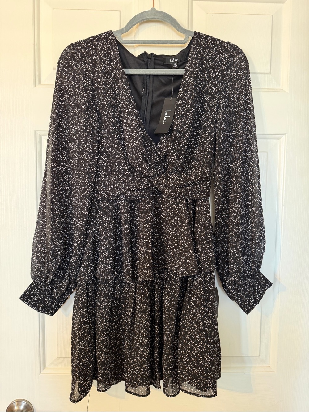 Lulus Black Floral Long Sleeve Tiered Mini Dress - size XS